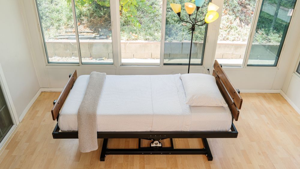 Show thumbnail 3 of the Rock and Sleep Bed